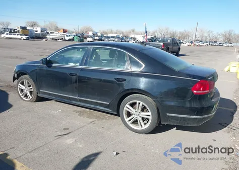 2012 Volkswagen Passat 2.0L Tdi Se z USA, uszkodzony, nr VIN 1VWBN7A31CC027560